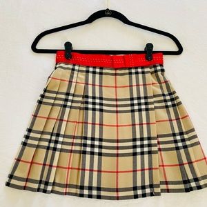 BNWOT BURBERRY PLAID SKIRT GIRLS SIZE 8